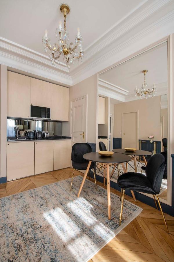 Le Beau Marais - Luxury Apartments, Air Cond, Lift Париж Екстериор снимка