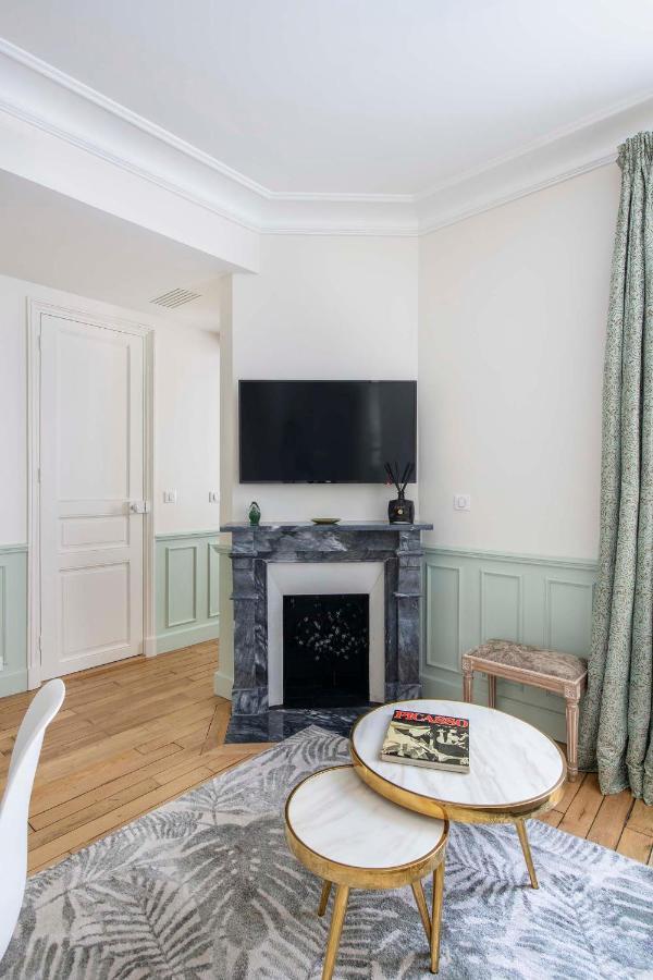 Le Beau Marais - Luxury Apartments, Air Cond, Lift Париж Екстериор снимка